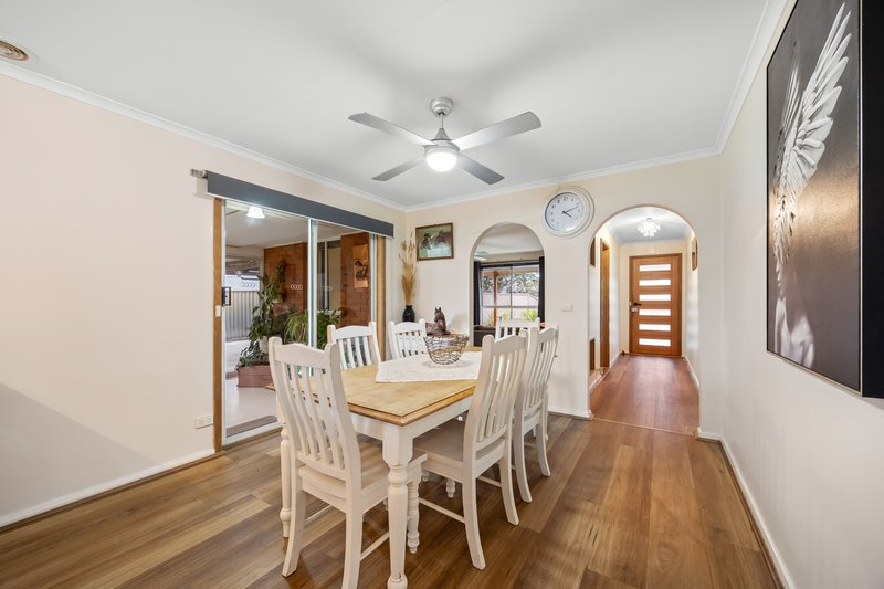 Photo - 10 St Georges Court, Sebastopol VIC 3356 - Image 10