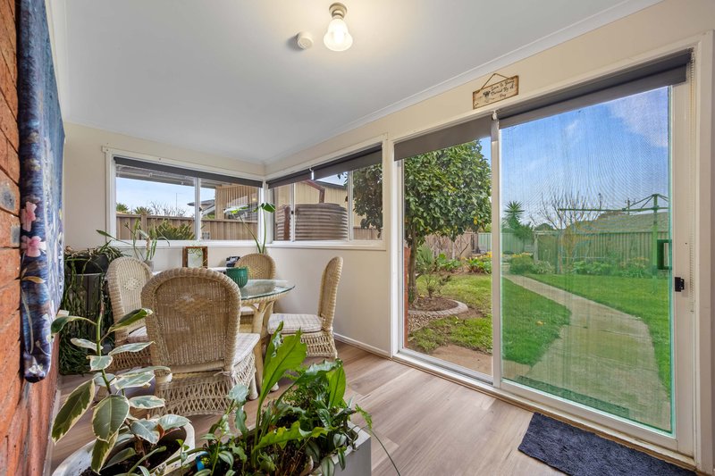 Photo - 10 St Georges Court, Sebastopol VIC 3356 - Image 24