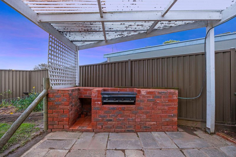 Photo - 10 St Georges Court, Sebastopol VIC 3356 - Image 27