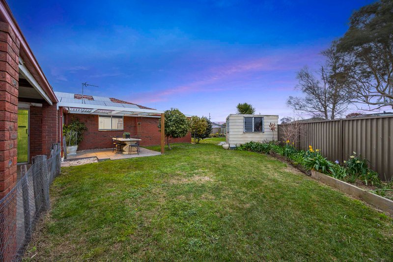 Photo - 10 St Georges Court, Sebastopol VIC 3356 - Image 30