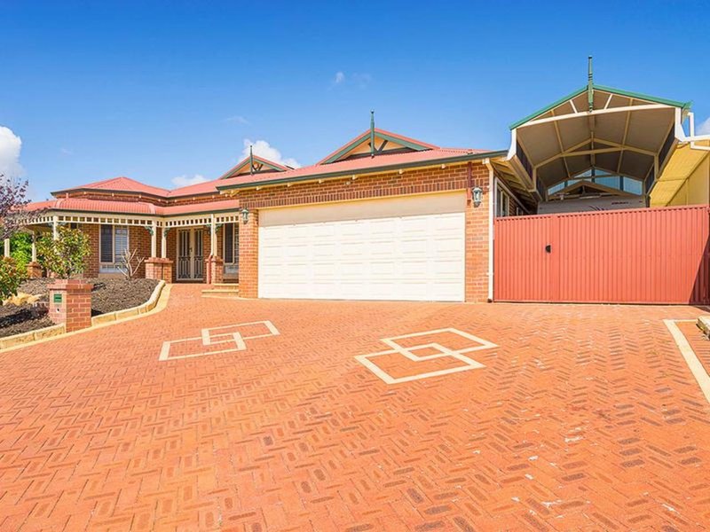 10 St Pierre Circuit, Currambine WA 6028