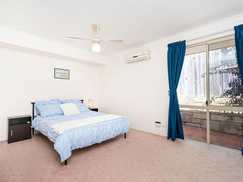 Photo - 10 St Pierre Circuit, Currambine WA 6028 - Image 17