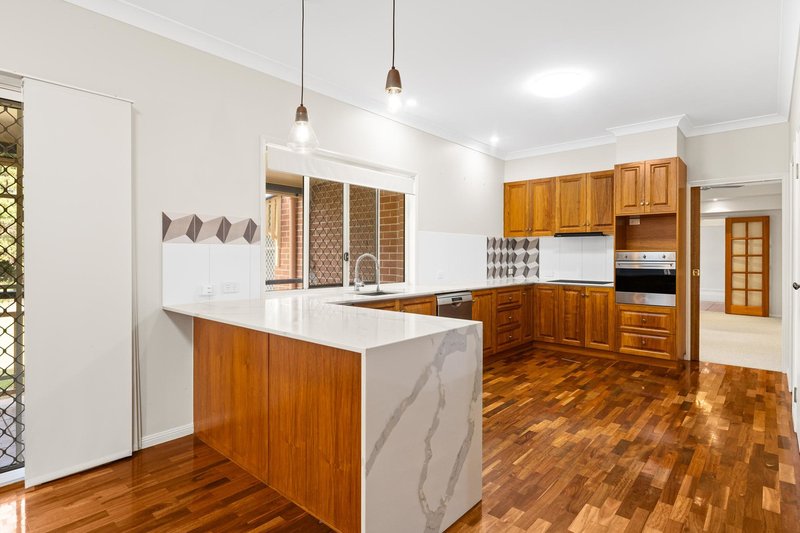 Photo - 10 Stanley Parade, Highfields QLD 4352 - Image 2