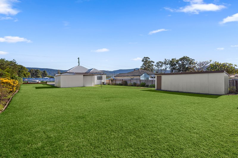 Photo - 10 Station Street, Dapto NSW 2530 - Image 4