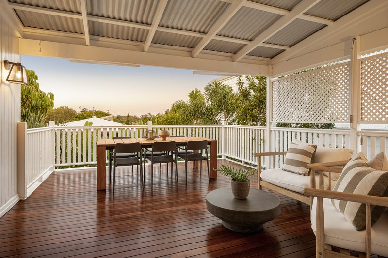 Photo - 10 Stephenson Street, Bardon QLD 4065 - Image 8