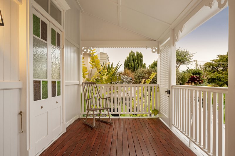 Photo - 10 Stephenson Street, Bardon QLD 4065 - Image 21