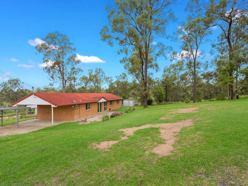 Photo - 10 Stilt Court, Laidley Heights QLD 4341 - Image 2