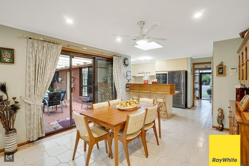 Photo - 10 Stilt Court, Werribee VIC 3030 - Image 9