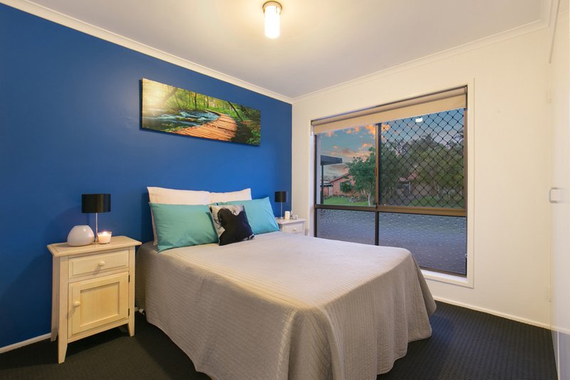 Photo - 10 Stormbridge Court, Daisy Hill QLD 4127 - Image 5