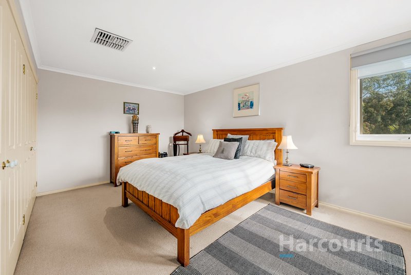 Photo - 10 Stratford Square, Wantirna VIC 3152 - Image 9