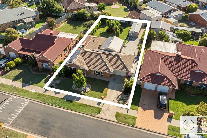 Photo - 10 Sturt Street, Cobram VIC 3644 - Image 14