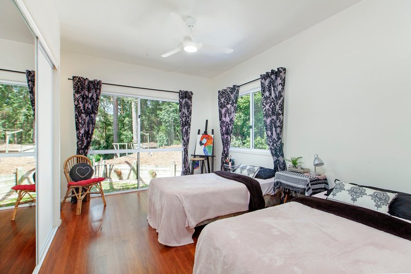 Photo - 10 Summer Ridge Place, Buderim QLD 4556 - Image 9