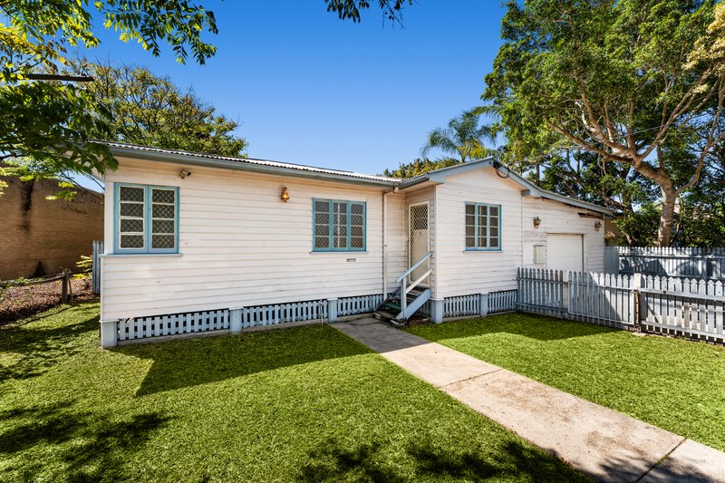 Photo - 10 Summer Street, Deception Bay QLD 4508 - Image 1