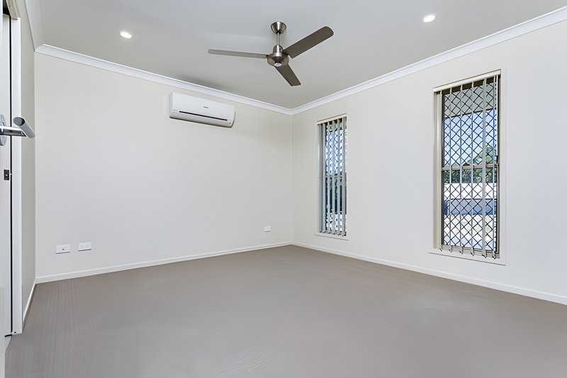 Photo - 10 Summit Street, Griffin QLD 4503 - Image 7