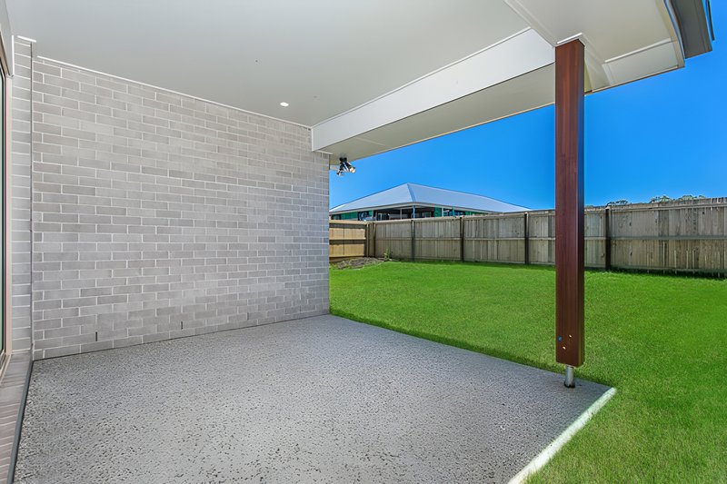 Photo - 10 Summit Street, Griffin QLD 4503 - Image 14