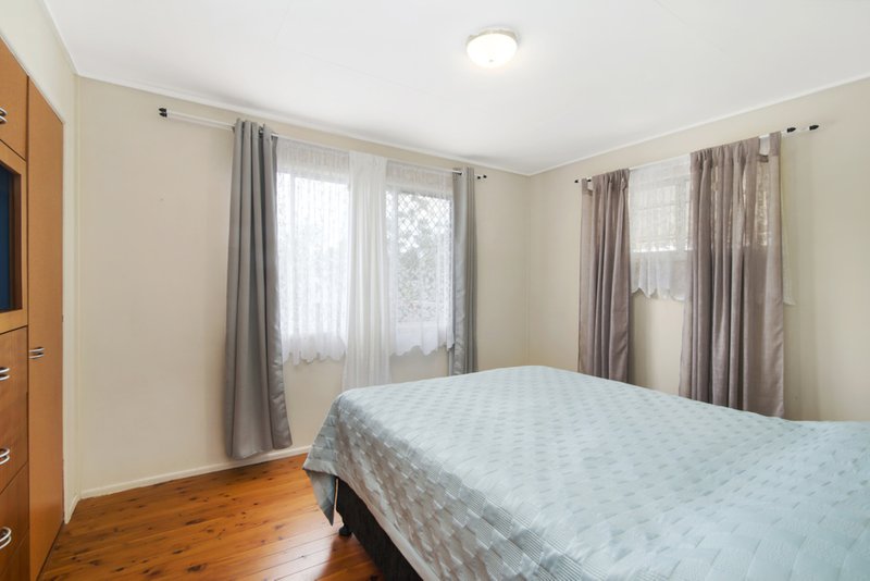 Photo - 10 Sunset Blvd , Tweed Heads West NSW 2485 - Image 5