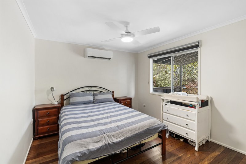 Photo - 10 Surrey Road, Bellbird Park QLD 4300 - Image 10