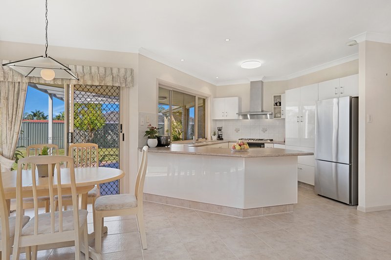 Photo - 10 Swagman Court, Mudgeeraba QLD 4213 - Image 12