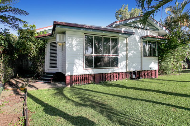 Photo - 10 Swan Street, Armstrong Beach QLD 4737 - Image 13