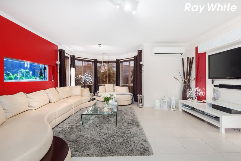 Photo - 10 Sweet Gum Court, Pakenham VIC 3810 - Image 7