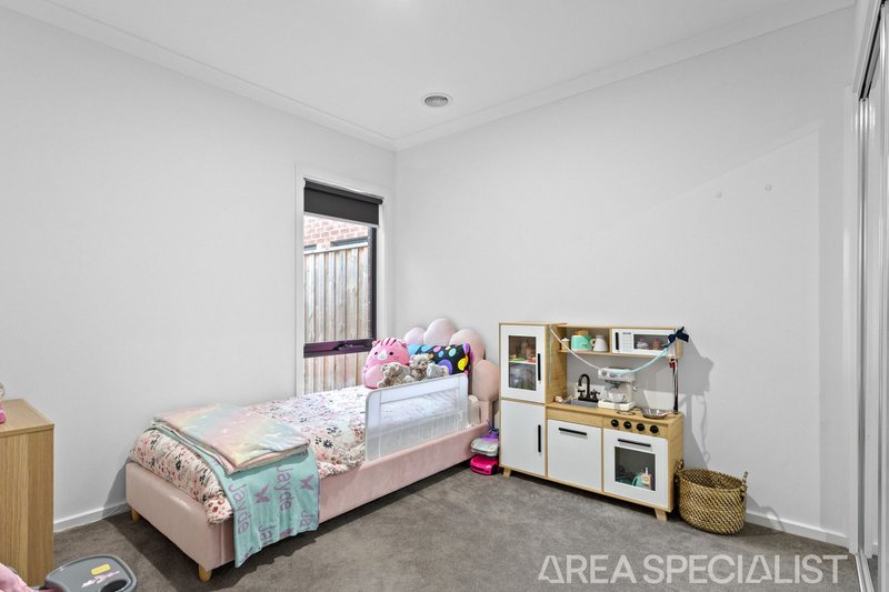 Photo - 10 Switch Street, Clyde VIC 3978 - Image 11