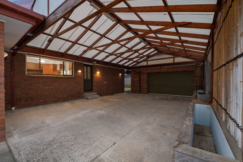 Photo - 10 Sycamore Street, Mill Park VIC 3082 - Image 14