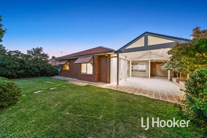 Photo - 10 Sydney Street, Narre Warren South VIC 3805 - Image 13
