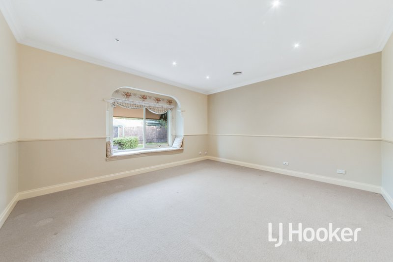 Photo - 10 Sydney Street, Narre Warren South VIC 3805 - Image 14