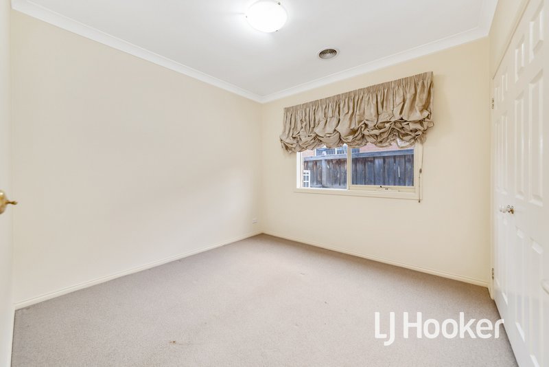 Photo - 10 Sydney Street, Narre Warren South VIC 3805 - Image 16