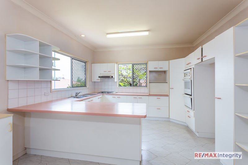 Photo - 10 Sylvan Avenue, Nundah QLD 4012 - Image 2