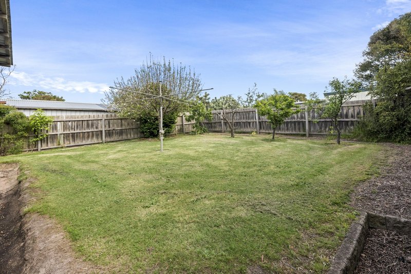 Photo - 10 Sylvester Avenue, St Leonards VIC 3223 - Image 15