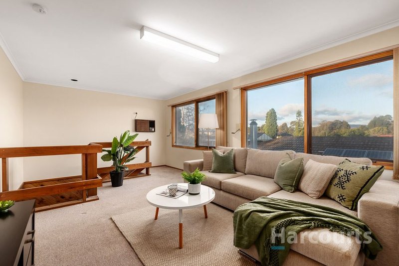 Photo - 10 Tanderra Crescent, Wantirna VIC 3152 - Image 5