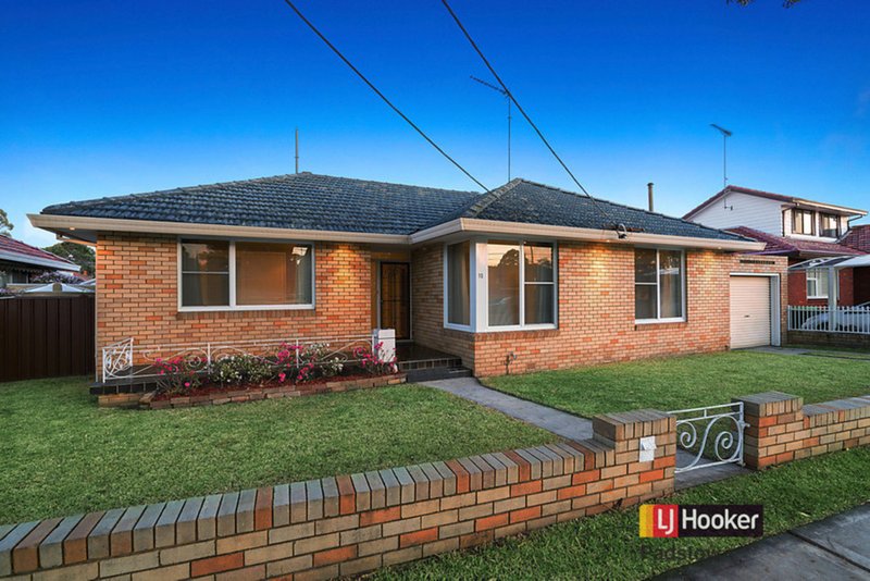 10 Tanner Avenue, Carlton NSW 2218