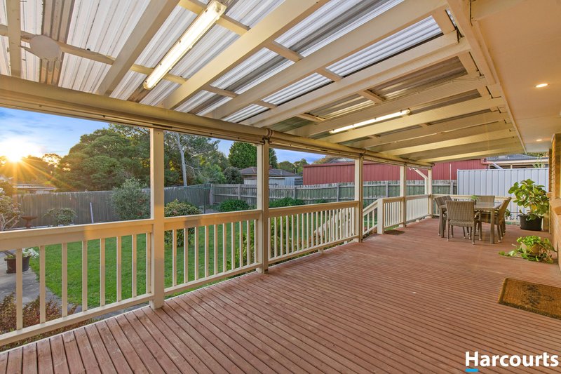 Photo - 10 Tarwin Court, Rowville VIC 3178 - Image 9