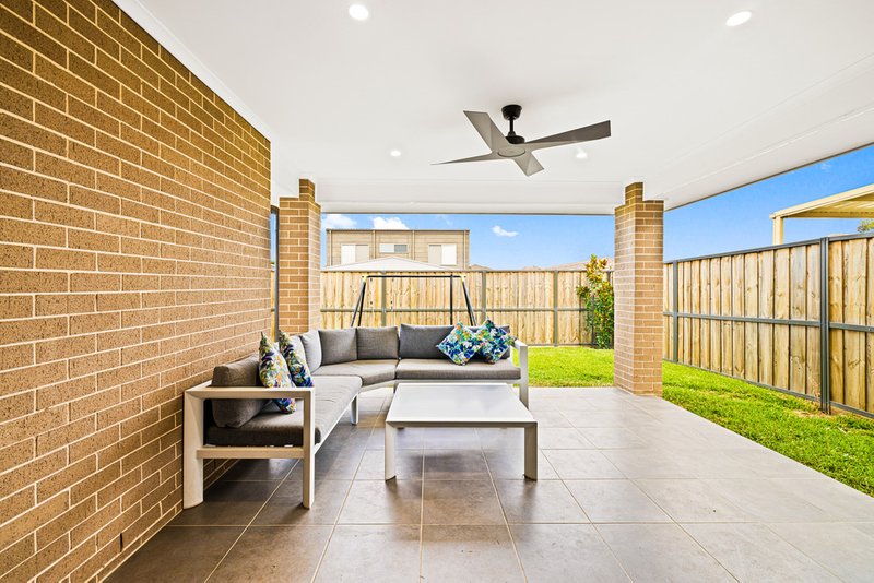 Photo - 10 Taya Street, Schofields NSW 2762 - Image 10