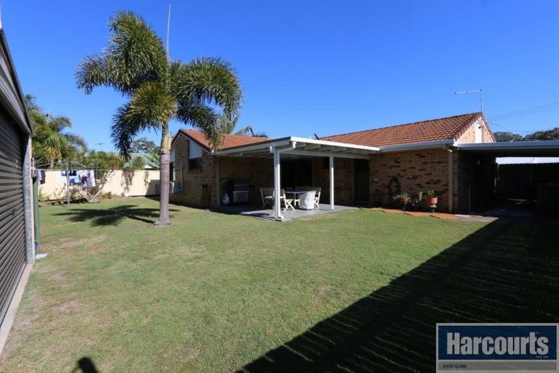 Photo - 10 Taylor Street, Bongaree QLD 4507 - Image 2