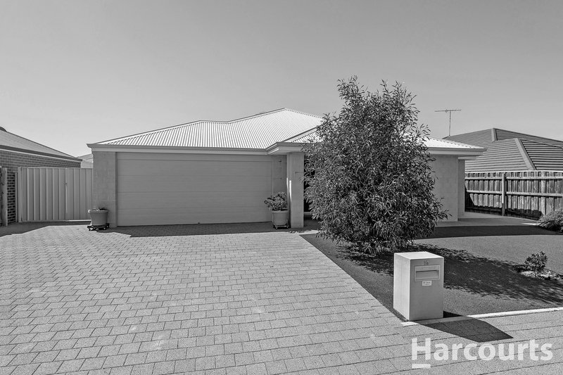 10 Tectona Way, Halls Head WA 6210