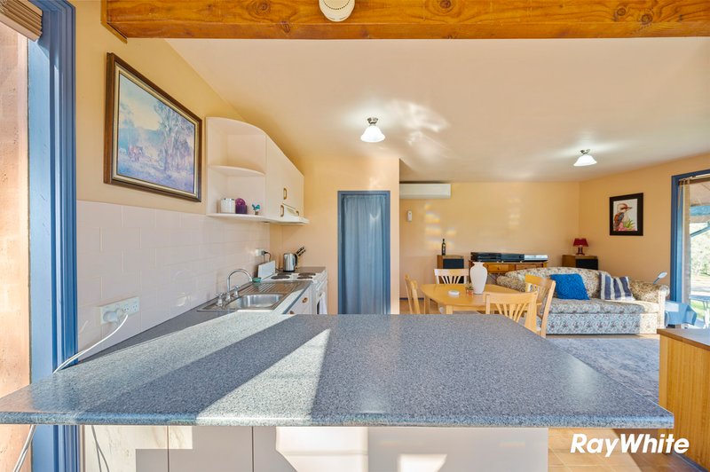 Photo - 10 Ted Hunt Terrace, Moruya NSW 2537 - Image 5