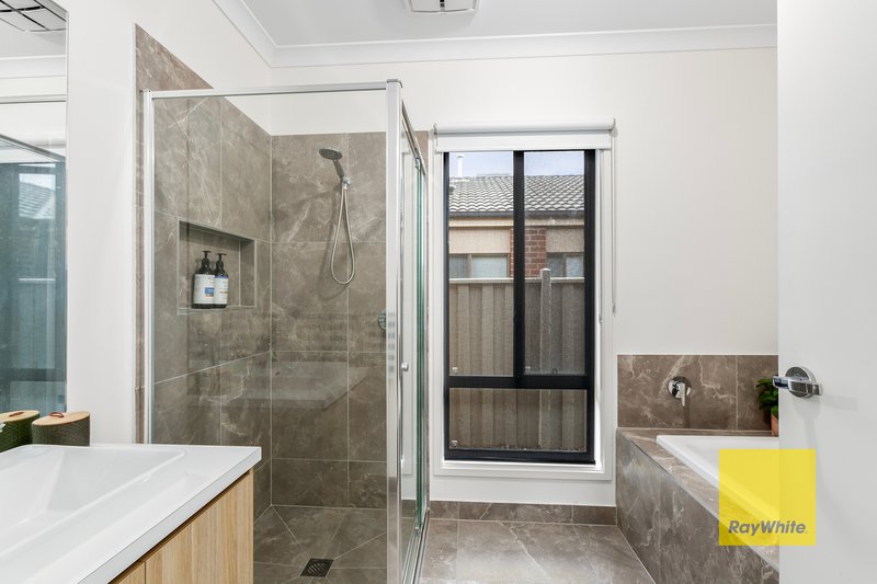 Photo - 10 Telopea Street, Mount Duneed VIC 3217 - Image 11