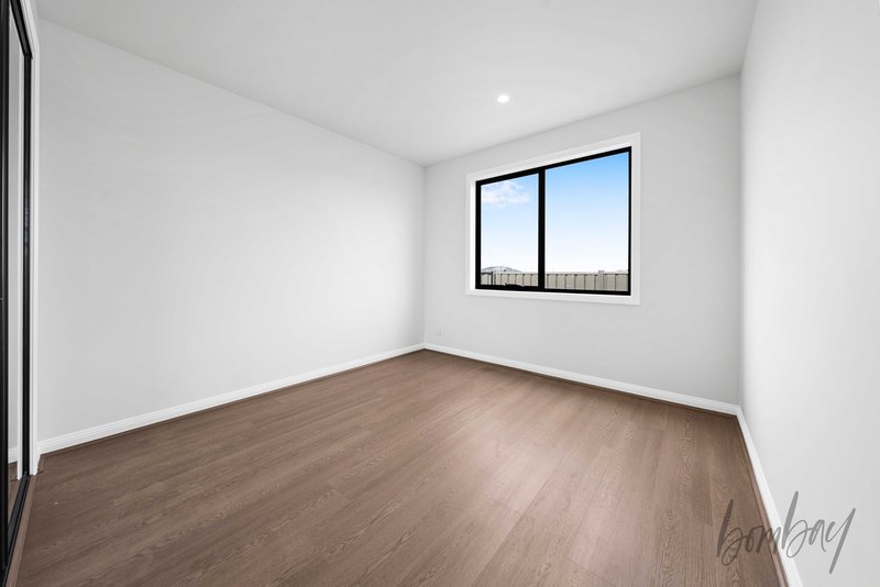 Photo - 10 Templemore Road, Beveridge VIC 3753 - Image 13