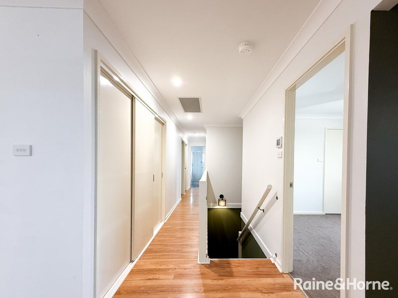 Photo - 10 Tenyo Street, Cameron Park NSW 2285 - Image 6