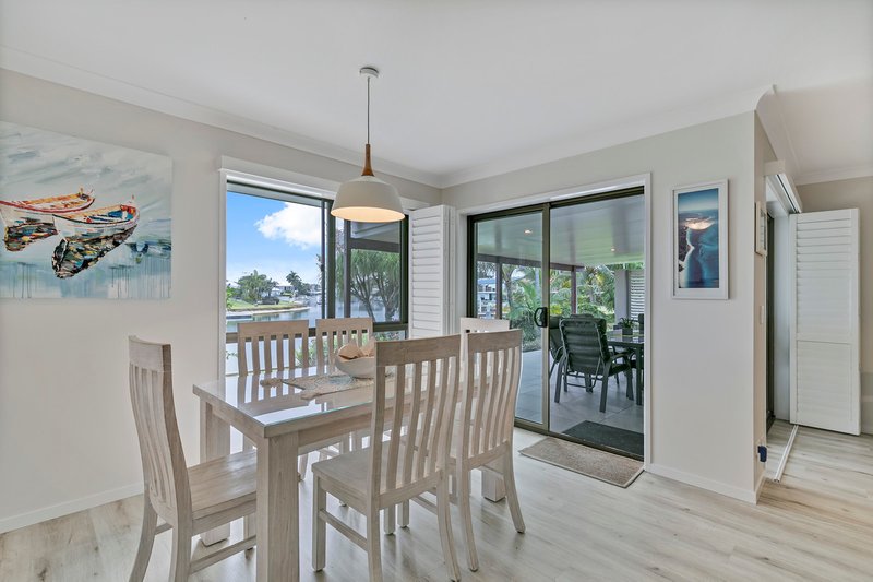 Photo - 10 Tepequar Drive, Maroochydore QLD 4558 - Image 12