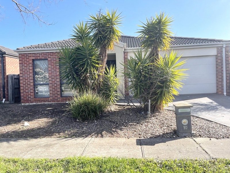 Photo - 10 Terrene Terrace, Point Cook VIC 3030 - Image 1