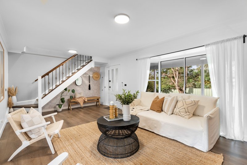 Photo - 10 The Crescent, Helensburgh NSW 2508 - Image 6