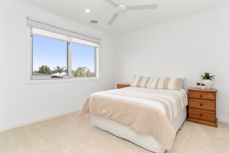 Photo - 10 The Glade, Langwarrin VIC 3910 - Image 20