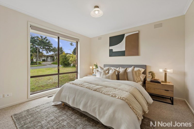 Photo - 10 The Glades , Doncaster VIC 3108 - Image 8