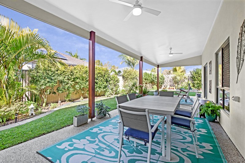 Photo - 10 The Landing, Banksia Beach QLD 4507 - Image 2