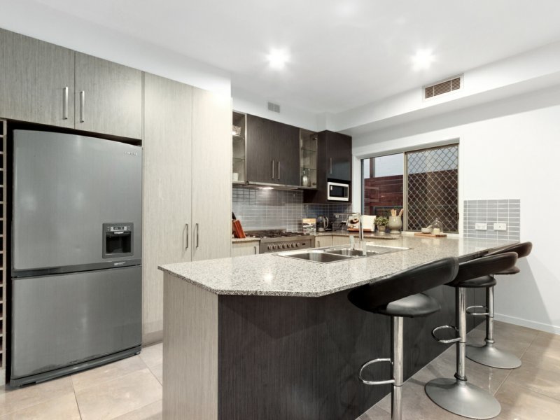 Photo - 10 The Links , Robina QLD 4226 - Image 6