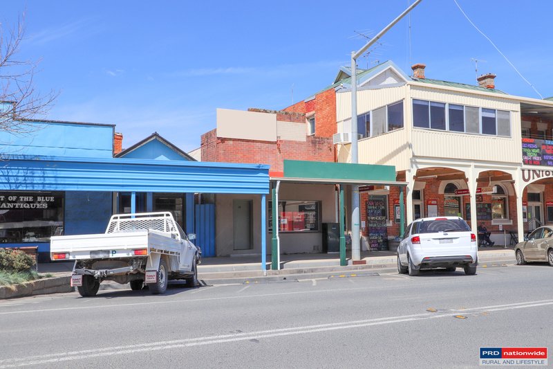 Photo - 10 The Parade, Tumbarumba NSW 2653 - Image 13