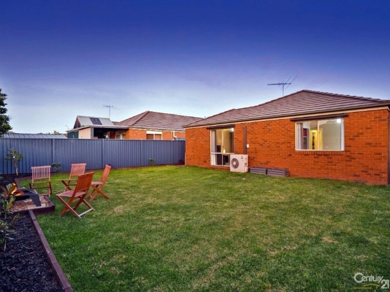 Photo - 10 The Parkway, Pakenham VIC 3810 - Image 20